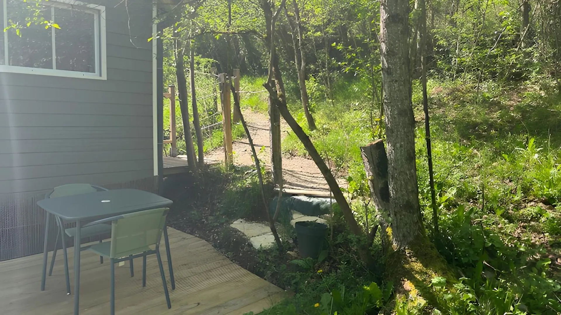 בית נופש Bessuejouls Tiny House Au Coeur De La Nature צרפת